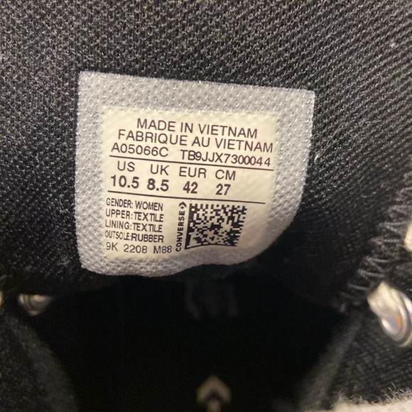 Converse Shoes - Picture 5 of 5